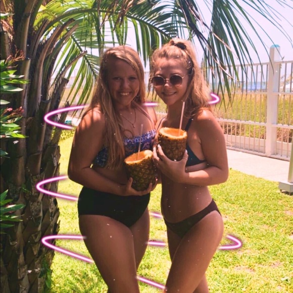 Meet your Posher, Mary - Picture 1 of 1